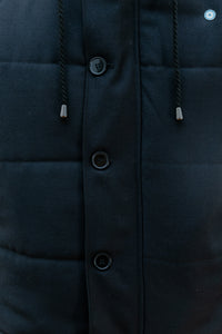 Chaleco Capucha León Negro - Detalle 1