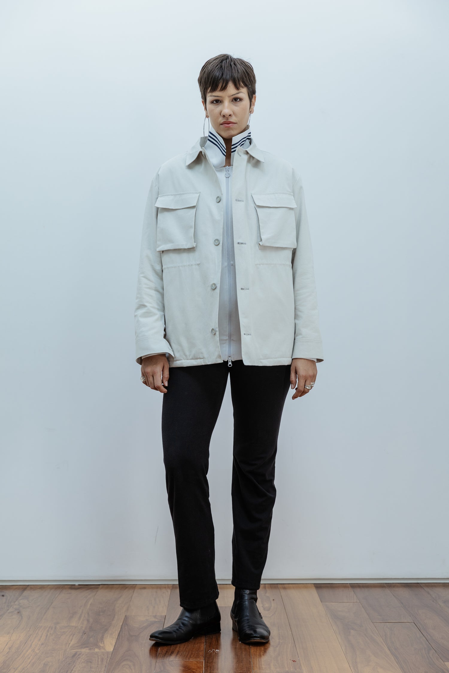 Camisaco Dami Gris Hueso - Lejos palo